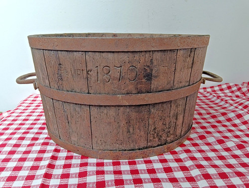 Antikes großes kornmaß - großes,