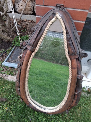Antikes pferdekummet aus leder - antikes,