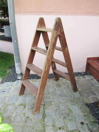 Alte holzleiter stehleiter - alte,