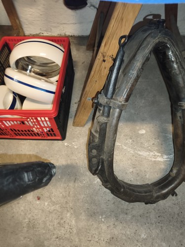Antikes pferdekummet aus - antikes,