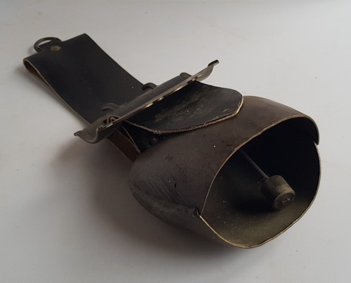 Kuhglocke alt glocke mit band - alt,